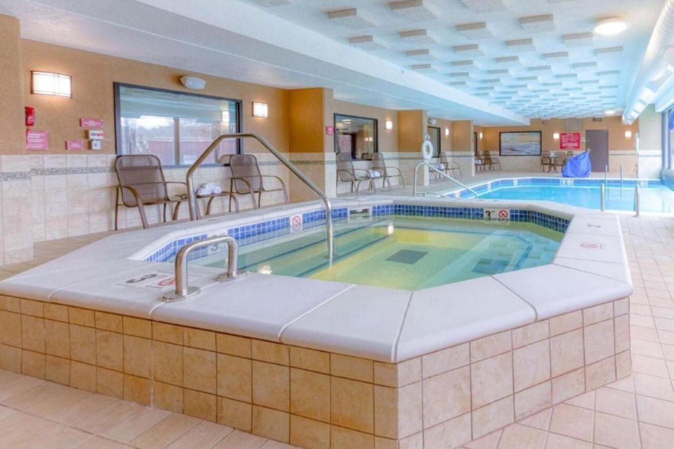 Heritage Inn & Suites St Louis Fenton, Trademark By Wyndham Dış mekan fotoğraf