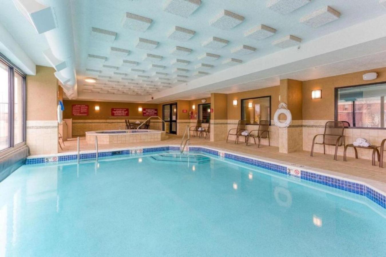 Heritage Inn & Suites St Louis Fenton, Trademark By Wyndham Dış mekan fotoğraf